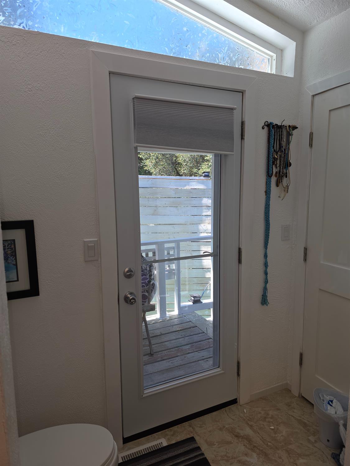 50639 Critter Creek Ln, Oakhurst, CA 93644