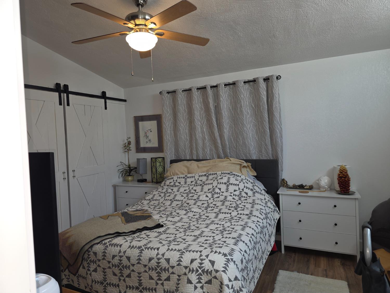 50639 Critter Creek Ln, Oakhurst, CA 93644